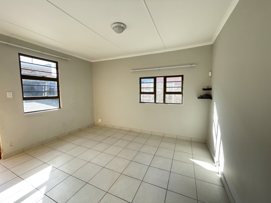 2 Bedroom Property for Sale in West Bank Eastern Cape